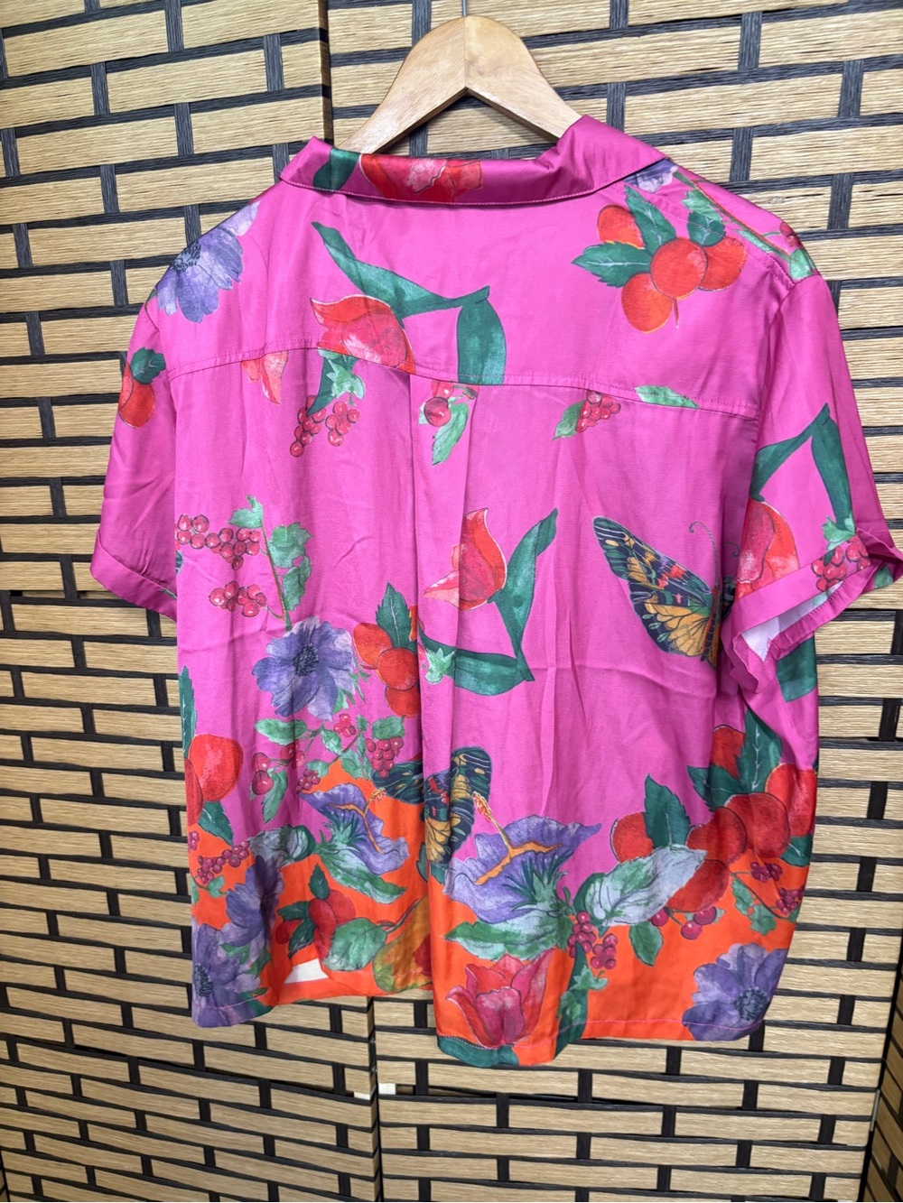 Philosophy Pink Button Up Shirt Size 1X - Picture 2 of 9